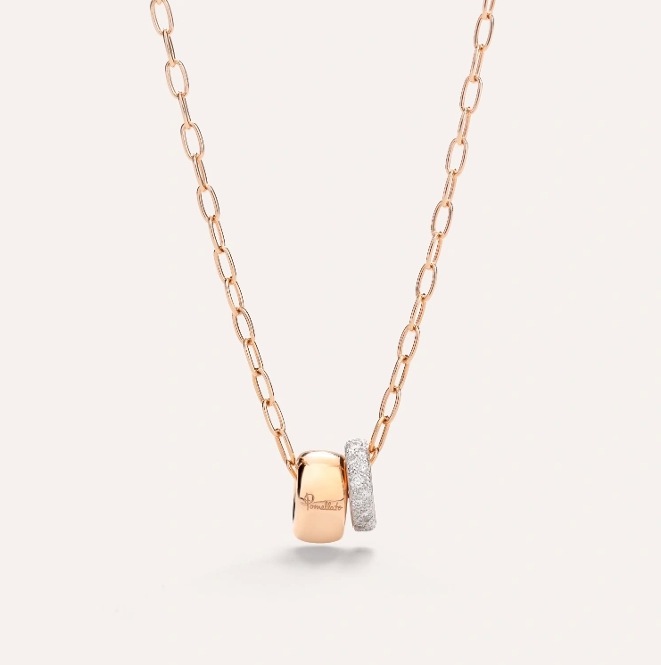 Ювелирные ожерелья изготовлены из настоящего позолоченного золота с сердцевиной из стерлингового серебра.